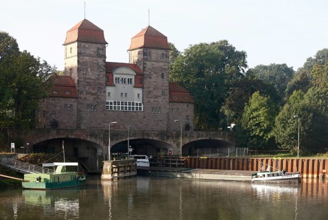 Minden, waterway junction between the Mittelland Canal and the Weser