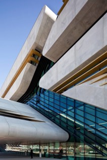 Montpellier, multi-purpose building PIERRESVIVES, built 2006-2012 by Zaha Hadid, Vestibühl, main