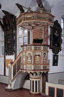 Pulpit from 1586, sounding board from 1602, St., Sankt, Saint
