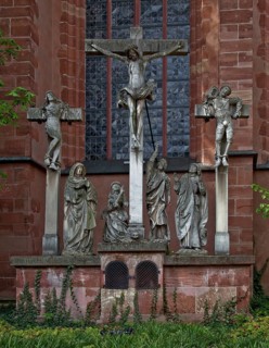 Copy of the crucifixion group by Hans Backofen, after 1509, outside on the north transept, original