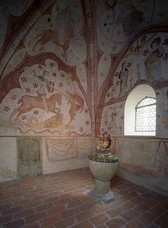 Pürgen, parish church of St. Georg, choral tower chapel with Romanesque frescoes with dragon