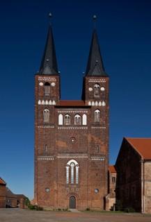 View from west, St., Sankt, Saint