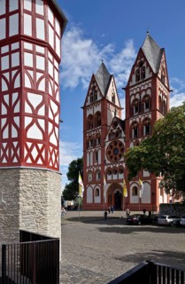 Limburg an der Lahn, cathedral, west facade from west-southwest left half-timbered tower of