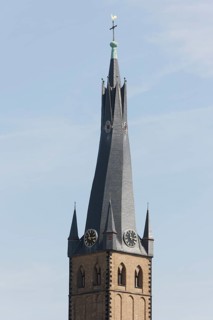 Twisted spire, St., Saint, Saint