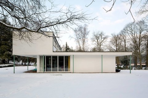 Built in 1932 by Rudolf Wettstein and Willi Kaiser, south side