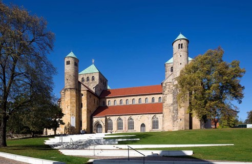 View from south, St., Sankt, Saint