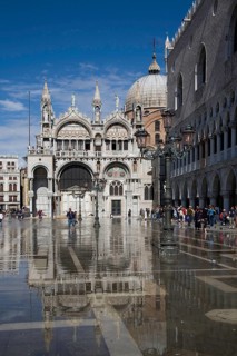 Western south façade with flooded St Mark's Square (slight flooding), St, Sankt, Saint