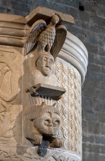 Gropina, Pieve San Pietro di Gropina, pulpit with eagle lectern