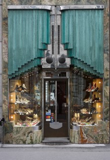 Vienna, Mayseder Gasse 2, shoe shop