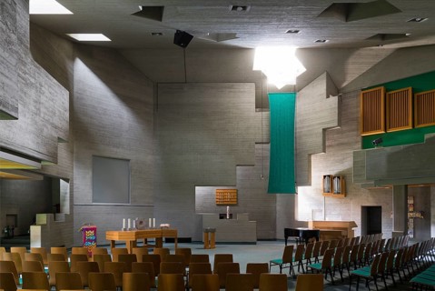 Monheim, Protestant Church of Peace in Baumberg, interior of the church