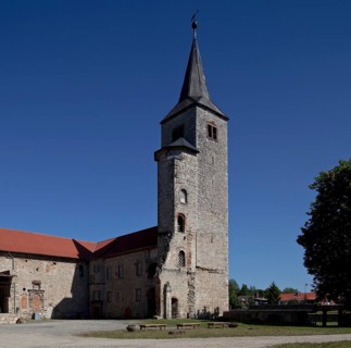 Former castle, remains of the upper castle with keep