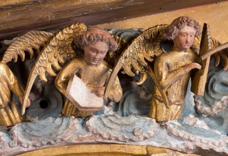 Centre section with angels playing music, St., Sankt, Saint