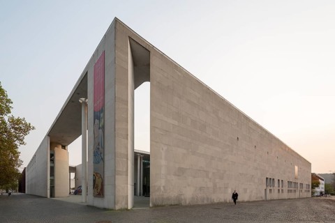 Art museum Bonn built in 1992 by Axel Schultes