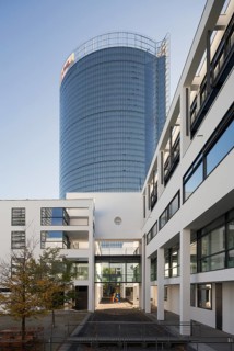 Schürmann Building, headquarters of the Deutsche Welle broadcaster, with the Post Tower in the