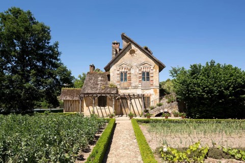 Château Park, Petit Trianon, Hameau de la Reine, Artificial Village for Marie-Antoinette