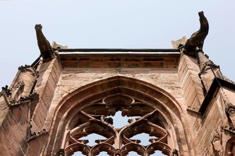 Gargoyle, Saint, Saint
