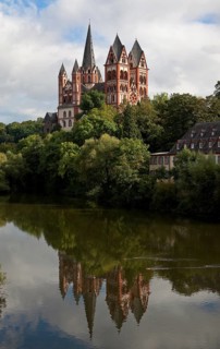 Limburg an der Lahn, Cathedral, view from north-west with reflection in the Lahn, St., Sankt, Saint