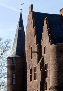 Erftstadt-Konradsheim, moated castle