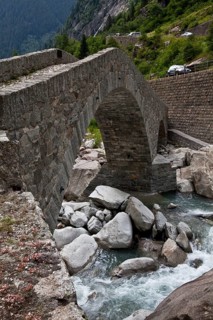 Häderlis Bridge, first built of stone in 1649, destroyed by storms in 1987, rebuilt in 1991