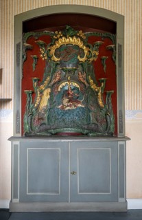 Krefeld, Museum Burg Linn, hunting lodge, Von der Leyen bedroom, rococo washroom cabinet probably