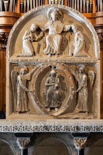 Maastricht, Basiliek van Sint Servaas (Basilica of St Servatius), double relief in the westwork