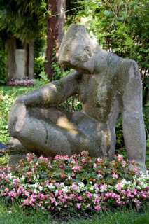 Tomb of Edmund Eysler. 1874 - 1949. composer