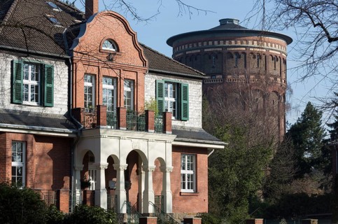 Krefeld, villa on Kempener Allee, behind it the water tower from 1876/1877