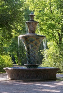 Mosaic fountain for the Annual Exhibition of German Labour 1922 Stone and Earth by Hans Poelzig