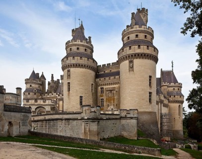 Rebuilt by Viollet-le-Duc 1857-84, southern towers from the south, castle chapel on the right