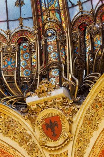 Large hall, dome detail
