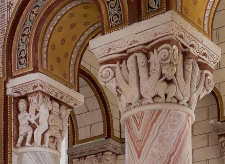 Capitals of the columns in the ambulatory, mythical creatures, St., Saint, Saint