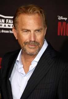 Kevin Costner at the Los Angeles premiere of 'McFarland, USA' held at the El Capitan Theater in
