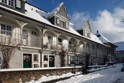 Essen, Margaretenhöhe housing estate in the snow