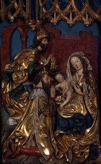 Main altar by Veit Stoß 1477-1489, lower left wing: Adoration of the Magi, St., Saint, Saint
