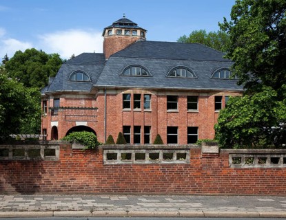 Gera Haus Schulenburg 69350 Built 1913-14 by Henry van de Velde View from south. Art Deco