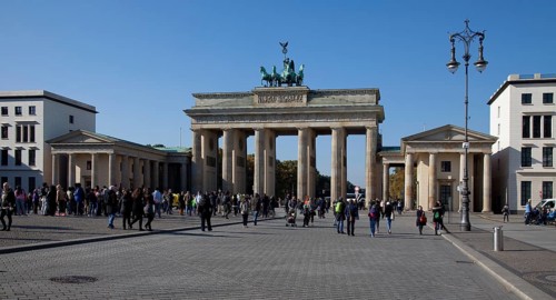 Built in 1788-91 by Carl Gotthard Langhans, view from Pariser Platz towards the west