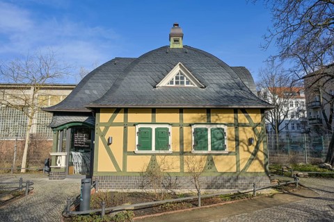 Pavilion, Café Witty Stories, Perelsplatz, Friedenau, Tempelhof-Schöneberg, Berlin, Germany, Europe