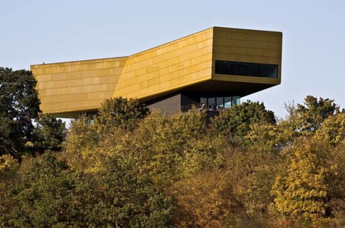 Built in 2007 (by Holzer/Kobler, Zurich)