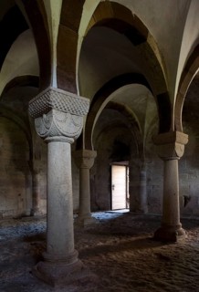 Crypt inside facing north-east, St., Sankt, Saint