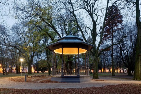 Pavilion with new lighting, restored by the Krefeld Monument Foundation and Klaus Reymann