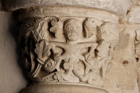 Lion portal in the sacristy, capital, St., Sankt, Saint