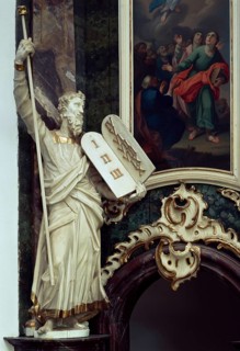 Moses figure on the altar by J.H. Schmidt, architect Cay Dose, St., Sankt, Saint