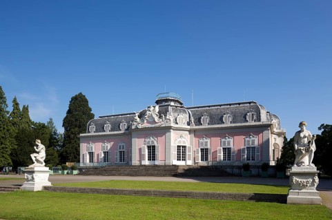 Castle park, castle terrace