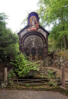 Garden of Redemption, chapel with the theme of redemption from evil, gable field with two trees of