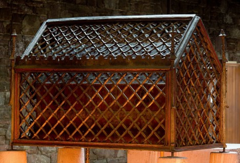 Shrine of St Anne in the side aisle, St, Saint, Saint