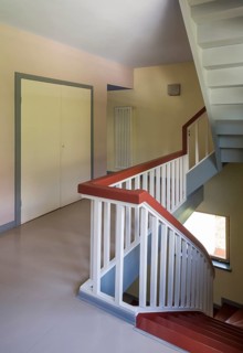 Jena, Villa Auerbach, built in 1924 by Walter Gropius, corridor on the upper floor, staircase