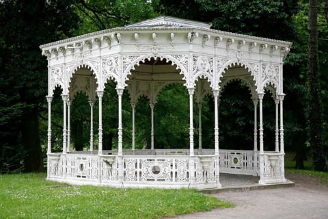 Cast iron pavilion, detail