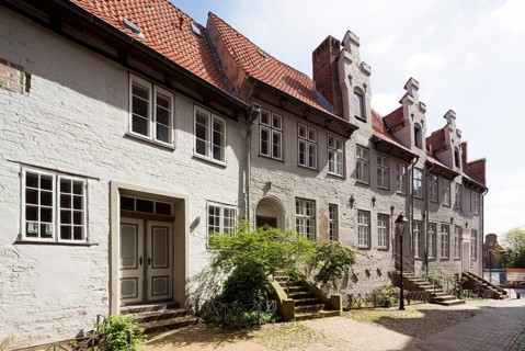 View from south, house entrances, St., Sankt, Saint