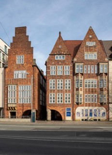 Bremen, Böttcherstraße, Robinson Crusoe House and Atlantis House (view from Martinistraße)