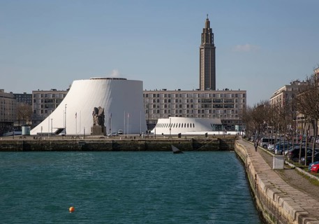 Le Havre, cultural centre LE VOLCAN by Oskar Niemeyer 1977-82, residential buildings and church